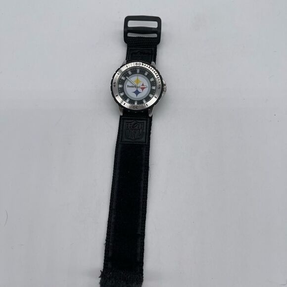 Pittsburgh Steelers Watch with Lighted Hour hand and minute hands - Picture 6 of 6